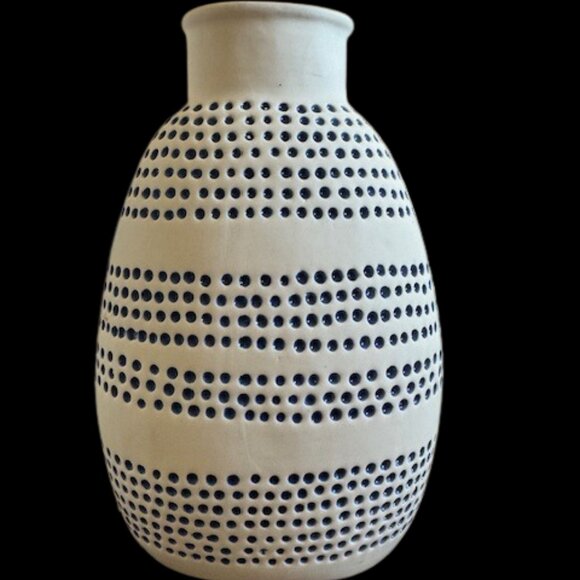 Pier 1 Vase - Picture 1 of 3